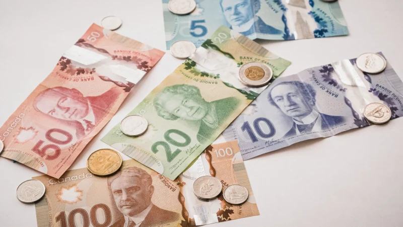 Can a foreigner open a bank account in canada currency money